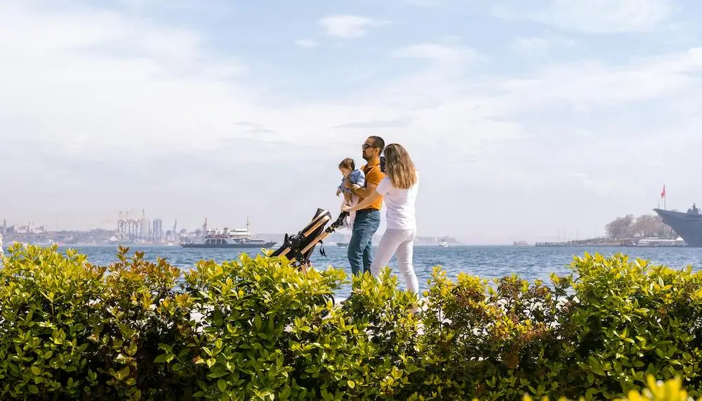 Promenade en bord de mer